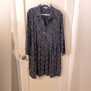 Shirt dress size L. In excellent condition.